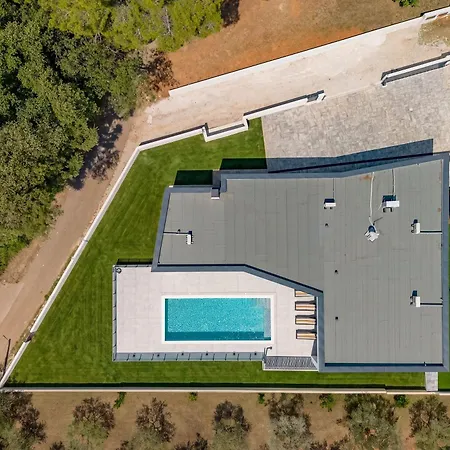 Peliceti With Grand Pool *